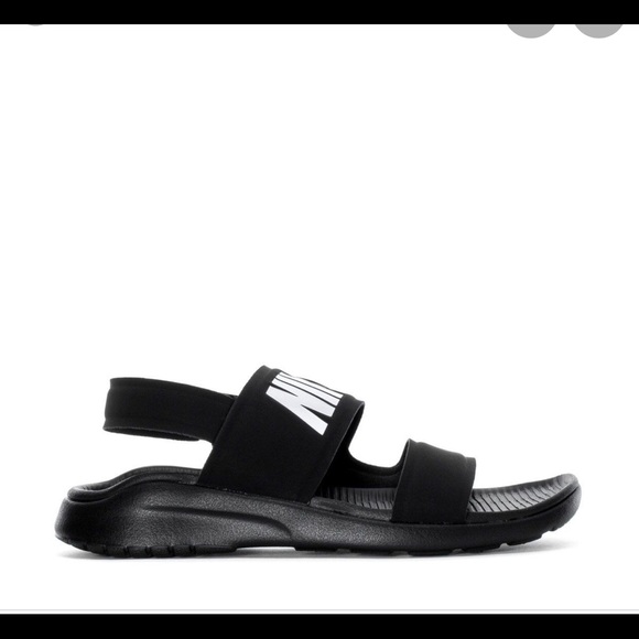Nike Tanjun sandals black. New size 8 - Picture 3 of 7